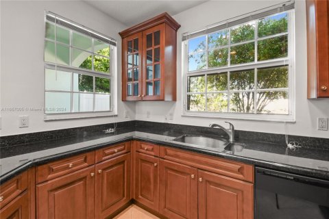 Townhouse in Juno Beach, Florida 3 bedrooms, 166.57 sq.m. № 1763277 - photo 20