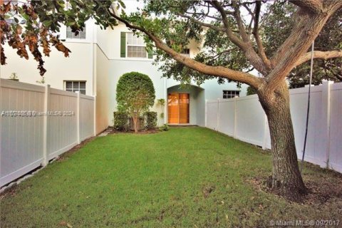 Townhouse in Juno Beach, Florida 3 bedrooms, 166.57 sq.m. № 1763277 - photo 24