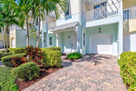Townhouse in Juno Beach, Florida 3 bedrooms, 166.57 sq.m. № 1763277 - photo 8
