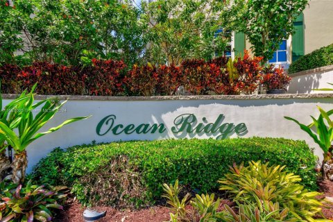 Townhouse in Juno Beach, Florida 3 bedrooms, 166.57 sq.m. № 1763277 - photo 3