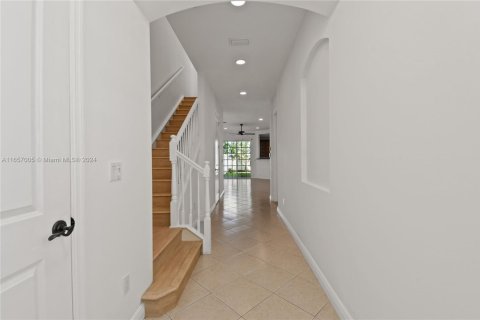 Townhouse in Juno Beach, Florida 3 bedrooms, 166.57 sq.m. № 1763277 - photo 11