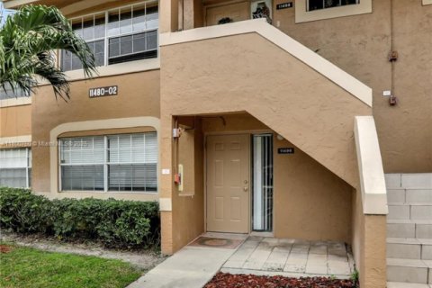 Купить кондоминиум в Корал-Спрингс, Флорида 2 спальни, 77.57м2, № 1920767 - фото 2