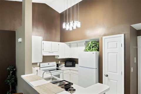 Copropriété à vendre à Gainesville, Floride: 2 chambres, 116.13 m2 № 2099379 - photo 8