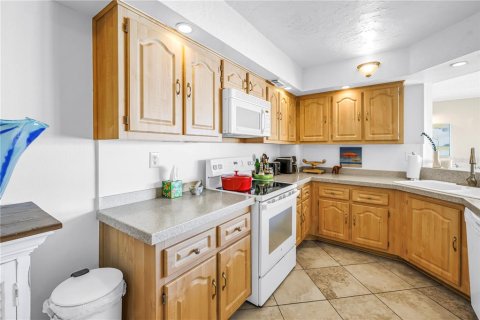 Copropriété à vendre à Saint Petersburg, Floride: 2 chambres, 122.63 m2 № 2217573 - photo 19