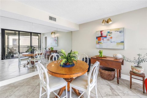 Copropriété à vendre à Saint Petersburg, Floride: 2 chambres, 122.63 m2 № 2217573 - photo 10