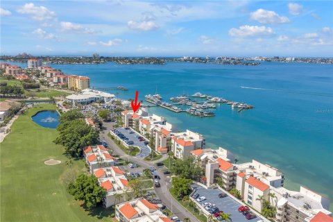 Copropriété à vendre à Saint Petersburg, Floride: 2 chambres, 122.63 m2 № 2217573 - photo 27