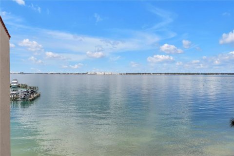 Copropriété à vendre à Saint Petersburg, Floride: 2 chambres, 122.63 m2 № 2217573 - photo 9