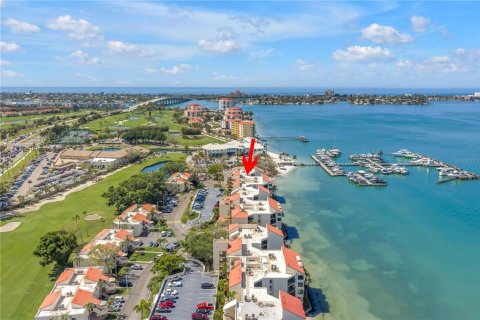 Copropriété à vendre à Saint Petersburg, Floride: 2 chambres, 122.63 m2 № 2217573 - photo 2