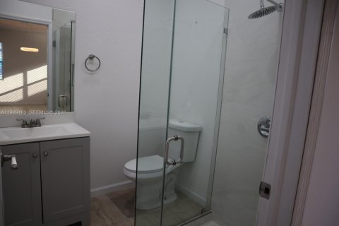 Villa ou maison à louer à Homestead, Floride: 3 chambres, 167.13 m2 № 2051469 - photo 15