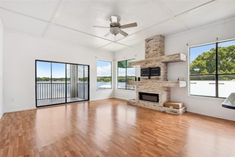 Condo in Tampa, Florida, 2 bedrooms  № 1636280 - photo 5