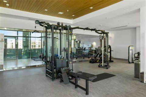 Condominio en venta en Sunny Isles Beach, Florida, 2 dormitorios, 175.77 m2 № 2082236 - foto 30