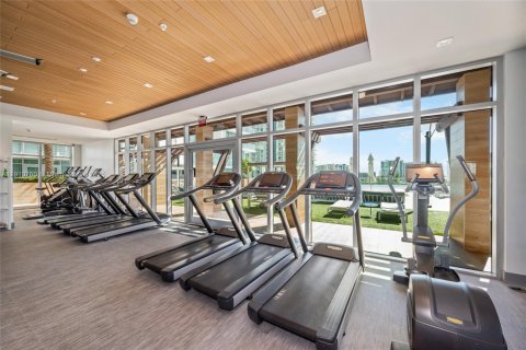 Condominio en venta en Sunny Isles Beach, Florida, 2 dormitorios, 175.77 m2 № 2082236 - foto 29