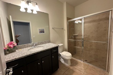 House in Kissimmee, Florida 5 bedrooms, 231.51 sq.m. № 2103092 - photo 7