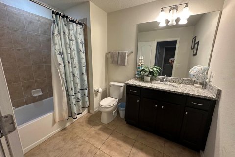 House in Kissimmee, Florida 5 bedrooms, 231.51 sq.m. № 2103092 - photo 13