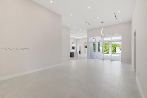 House in Miami, Florida 4 bedrooms № 2177269 - photo 20