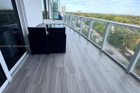 Condominio en venta en Miami, Florida, 2 dormitorios, 96.99 m2 № 2077252 - foto 5