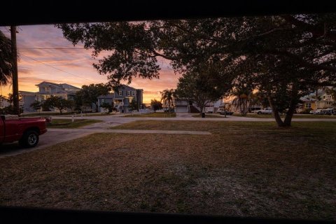 House in Oldsmar, Florida 3 bedrooms, 108.6 sq.m. № 2206367 - photo 2