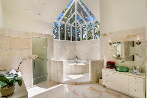 Casa en venta en Boca Raton, Florida, 5 dormitorios, 620.59 m2 № 2010765 - foto 19