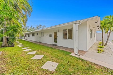 Immobilier commercial à vendre à Dania Beach, Floride: 210.52 m2 № 1956720 - photo 4