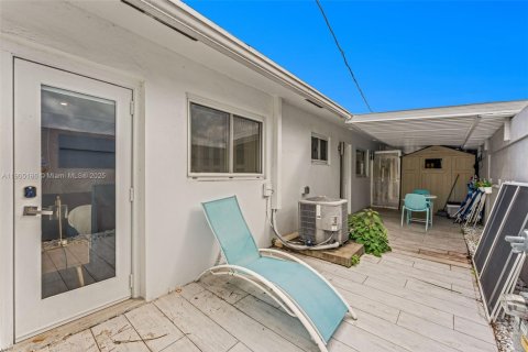 Immobilier commercial à vendre à Dania Beach, Floride: 210.52 m2 № 1956720 - photo 30