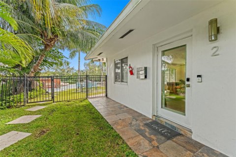 Immobilier commercial à vendre à Dania Beach, Floride: 210.52 m2 № 1956720 - photo 6