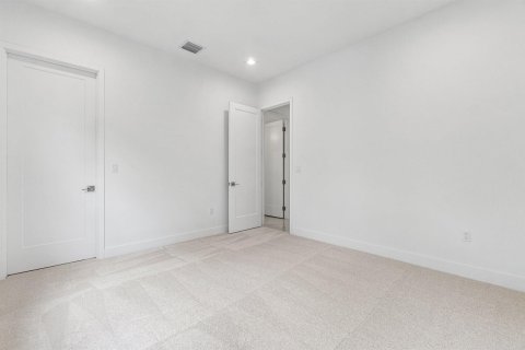 Casa en venta en Boca Raton, Florida, 5 dormitorios, 339.93 m2 № 2077420 - foto 21