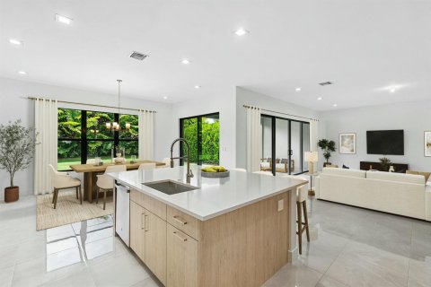 Casa en venta en Boca Raton, Florida, 5 dormitorios, 339.93 m2 № 2077420 - foto 11