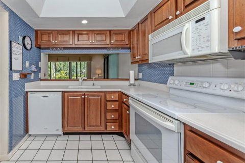 Condo in Venice, Florida, 3 bedrooms  № 2227639 - photo 12