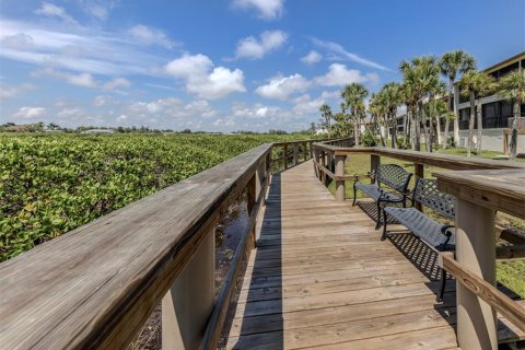 Condo in Venice, Florida, 3 bedrooms  № 2227639 - photo 27