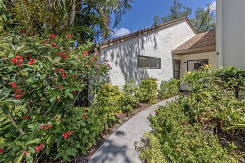 Condo in Venice, Florida, 3 bedrooms  № 2227639 - photo 2