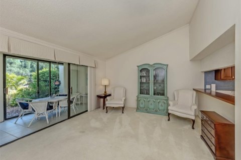 Condo in Venice, Florida, 3 bedrooms  № 2227639 - photo 9