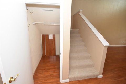 Townhouse in Ormond Beach, Florida 3 bedrooms, 180.14 sq.m. № 1910471 - photo 19