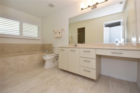 Townhouse in Ormond Beach, Florida 3 bedrooms, 180.14 sq.m. № 1910471 - photo 30