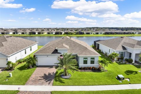 Casa en venta en Melbourne, Florida, 4 dormitorios, 242.85 m2 № 1828514 - foto 2