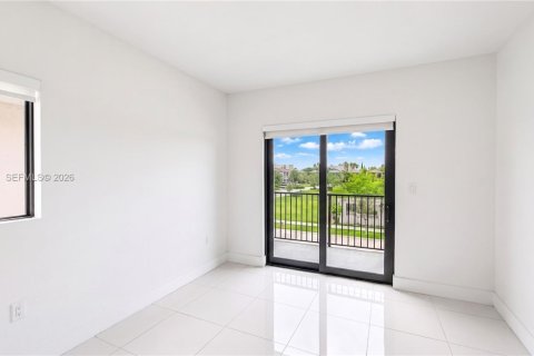 House in Florida City, Florida 5 bedrooms, 176.7 sq.m. № 2087969 - photo 22