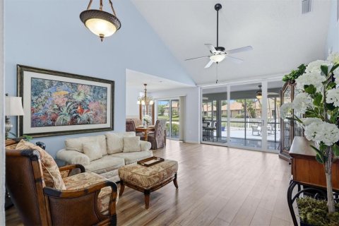 Condo in Bradenton, Florida, 3 bedrooms № 2230474 - photo 7