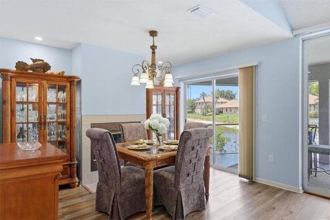 Condo in Bradenton, Florida, 3 bedrooms № 2230474 - photo 12