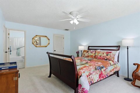 Condo in Bradenton, Florida, 3 bedrooms № 2230474 - photo 27