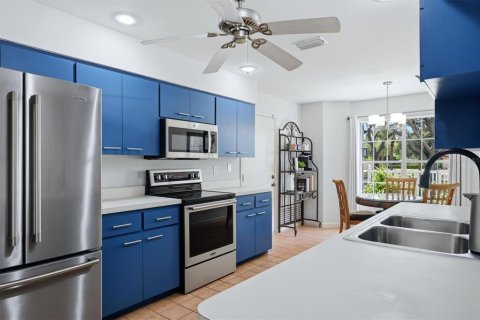 Condo in Bradenton, Florida, 3 bedrooms № 2230474 - photo 16