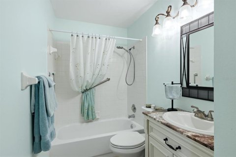 Condo in Bradenton, Florida, 3 bedrooms № 2230474 - photo 28