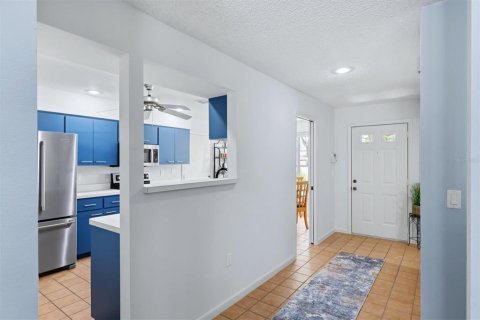 Condo in Bradenton, Florida, 3 bedrooms № 2230474 - photo 5