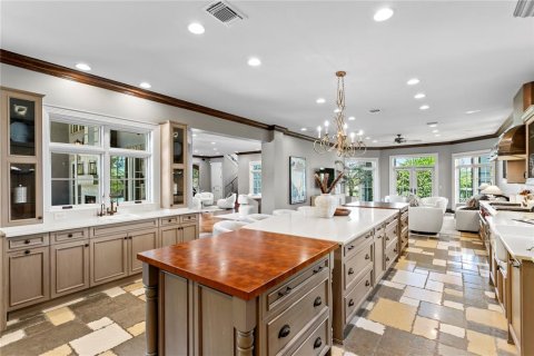 Casa en venta en Saint Petersburg, Florida, 4 dormitorios, 523.97 m2 № 2220526 - foto 20