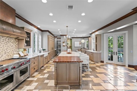 Casa en venta en Saint Petersburg, Florida, 4 dormitorios, 523.97 m2 № 2220526 - foto 19