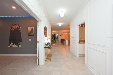 Casa en venta en Kissimmee, Florida, 8 dormitorios, 398.46 m2 № 2166746 - foto 11
