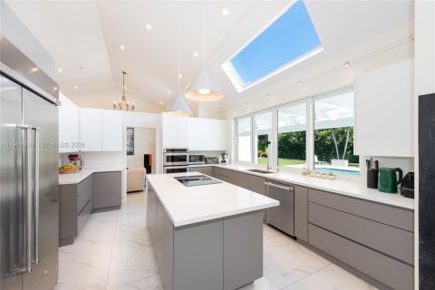 Снять в аренду виллу или дом в Пальметто-Бей, Флорида 4 спальни, 347.36м2, № 2060610 - фото 19