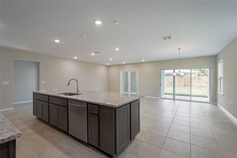 House in Punta Gorda, Florida 3 bedrooms, 184.78 sq.m. № 1580247 - photo 25