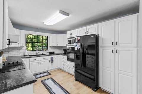 Casa en venta en Inglis, Florida, 3 dormitorios, 172.15 m2 № 1796716 - foto 16