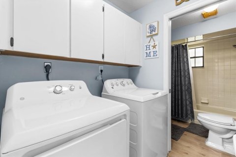 Casa en venta en Inglis, Florida, 3 dormitorios, 172.15 m2 № 1796716 - foto 24