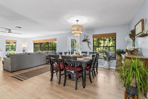 Casa en venta en Inglis, Florida, 3 dormitorios, 172.15 m2 № 1796716 - foto 11
