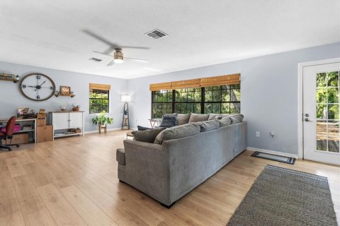 Casa en venta en Inglis, Florida, 3 dormitorios, 172.15 m2 № 1796716 - foto 14